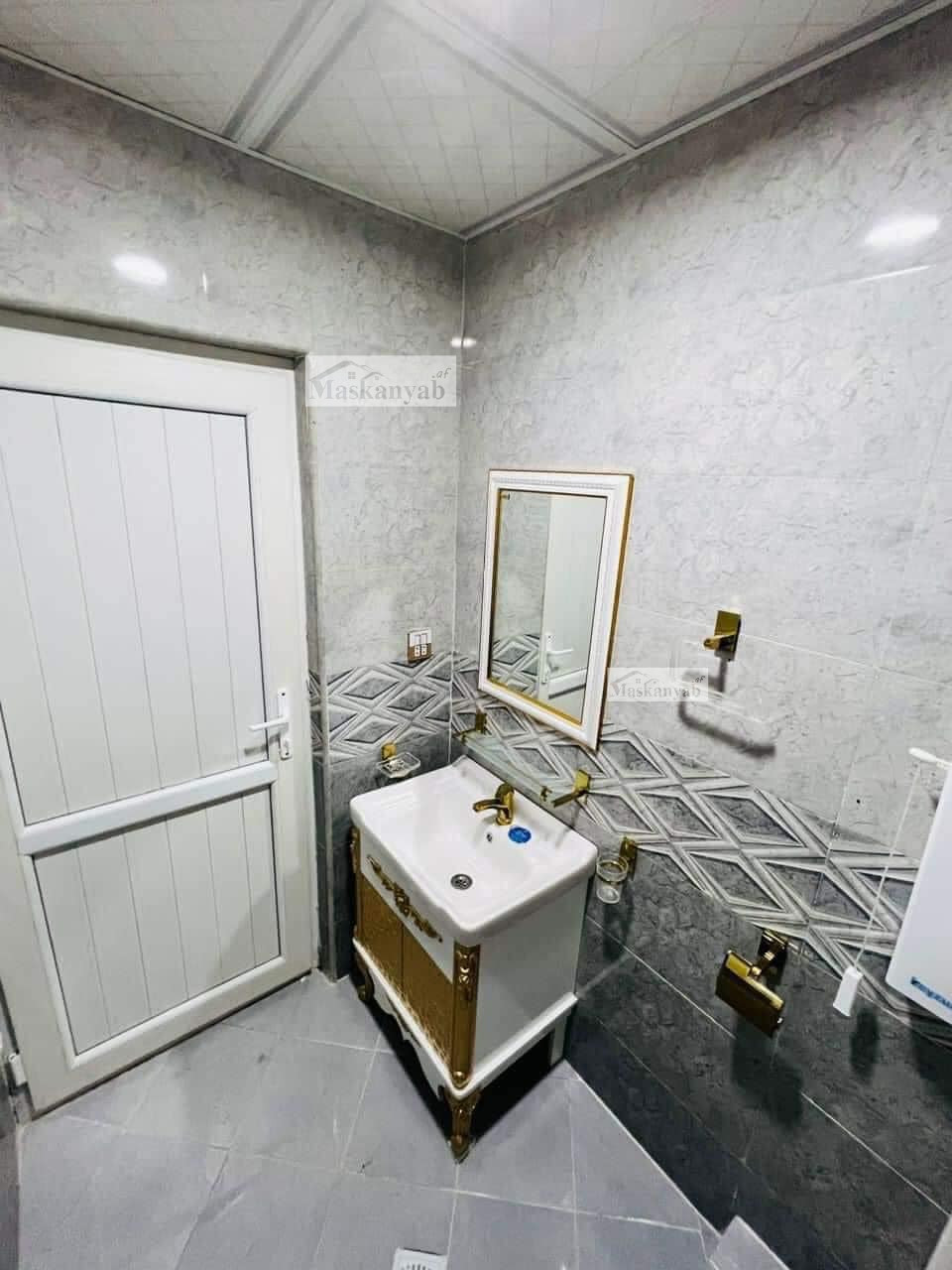Four-room apartment for sale in Qala-e Fatihullah