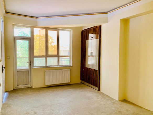 Modern apartment for sale on the main road of Darul Aman
