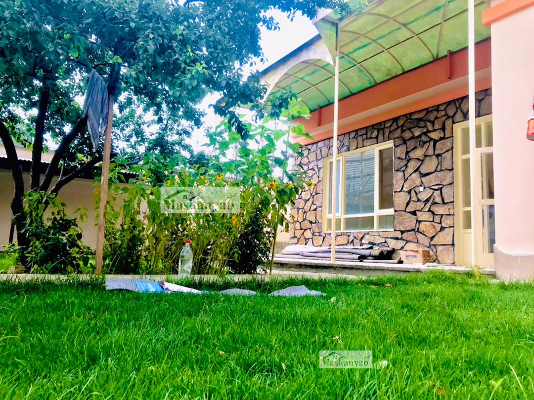 The Six-room house is for rent in Shahr-e New, Kabul