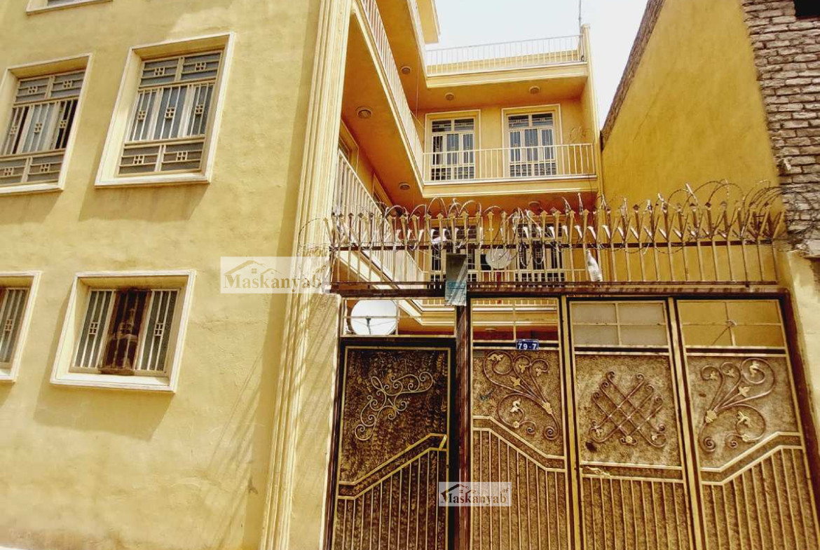 Three and half-floor house for sale in District 9
