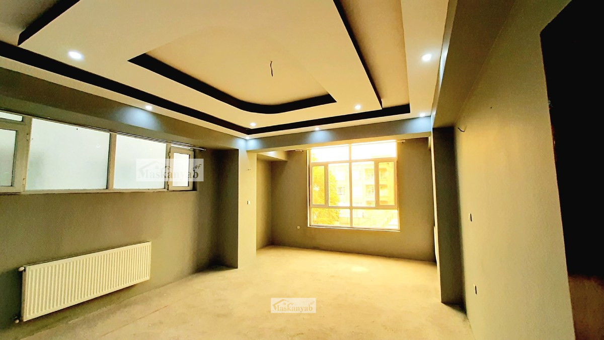 Three-room apartment for rent in front of Salim Karawan Block
