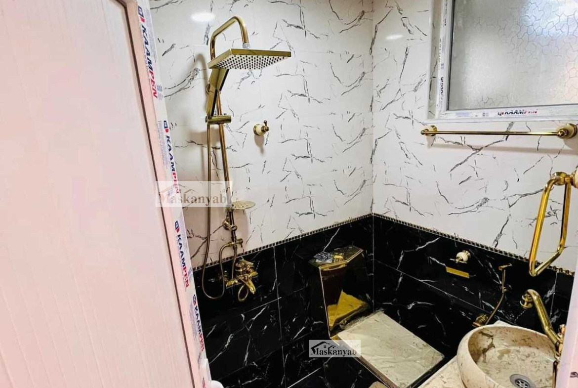 The Three-room apartment is for sale in Qala-e Fatihullah, Kabul