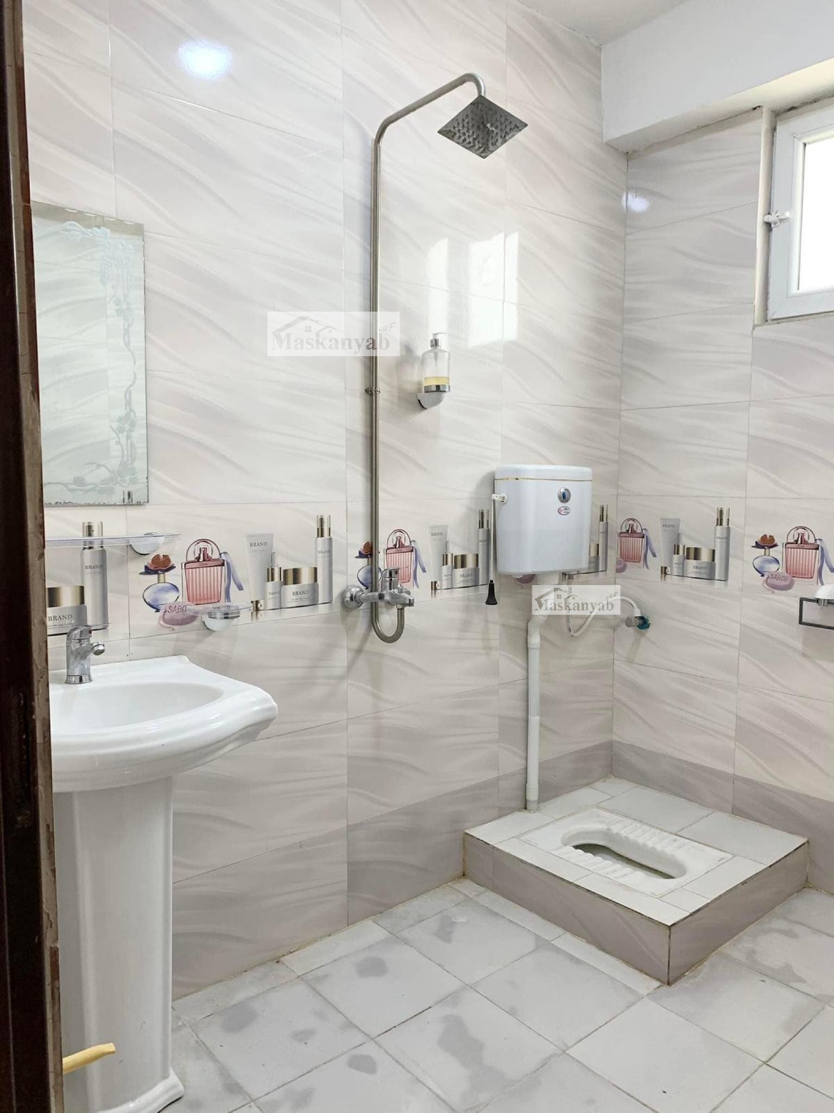 Three-room apartment for sale in Taimani Project, Kabul