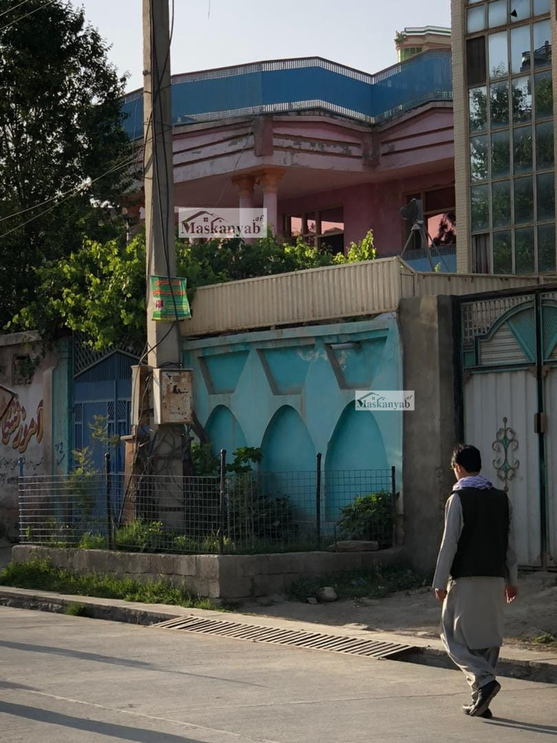 Two and half-floor house for sale in District 8, Kabul