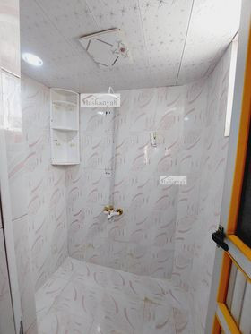 Two and half-floor house for sale on Hashemi Road