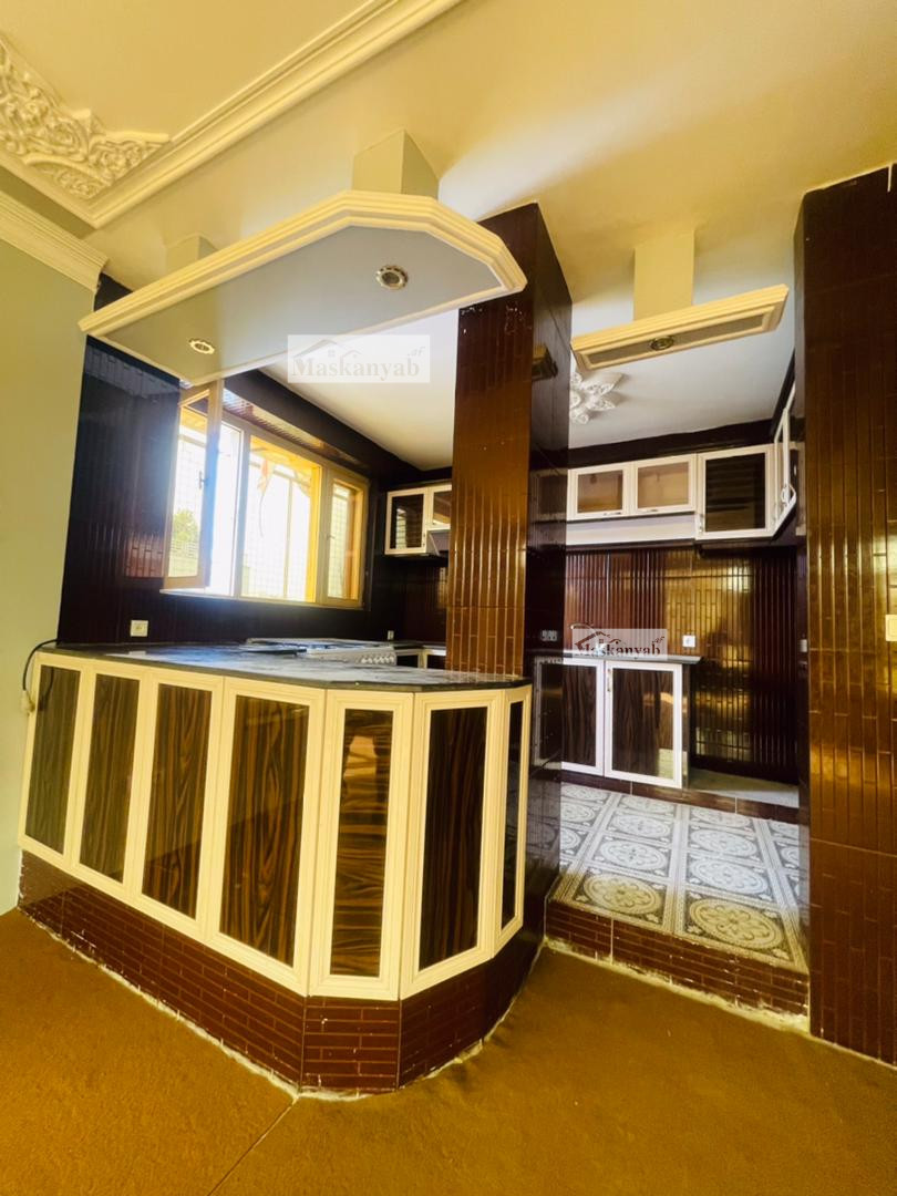 10 Rooms house for rent in Qala-e Fatihullah