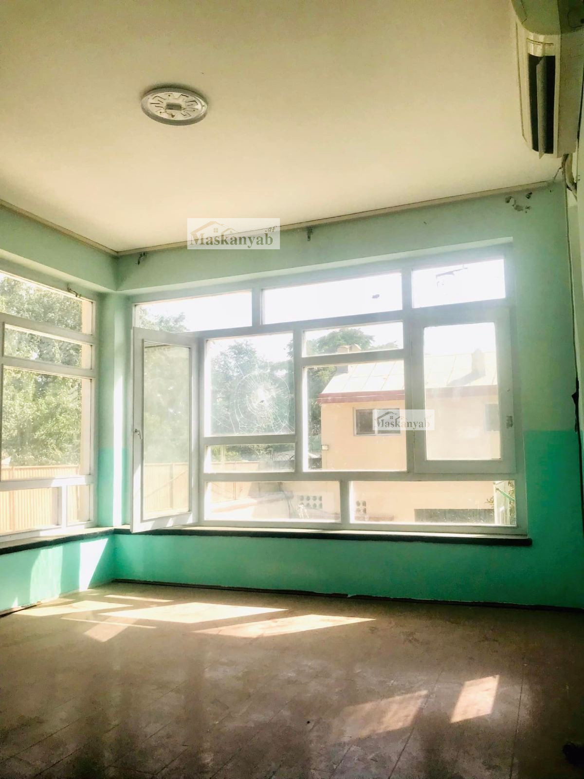 13-room house for rent in Shahr-e New, Kabul