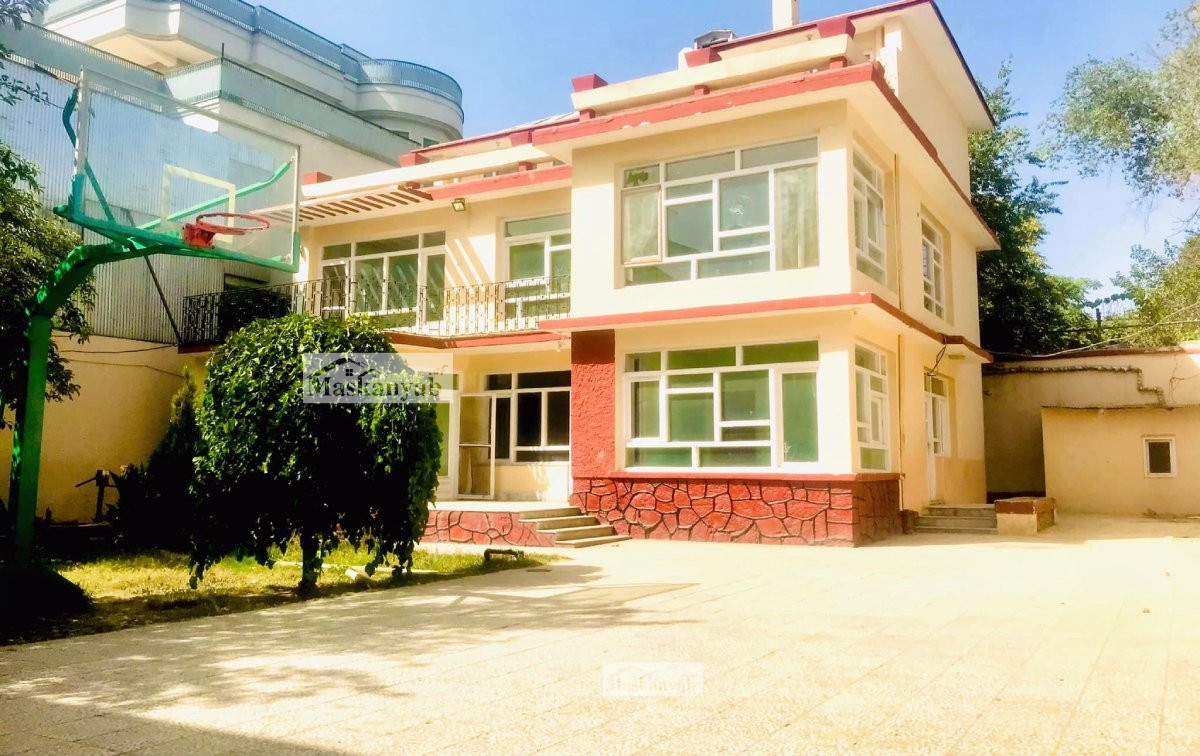 13-room house for rent in Shahr-e New, Kabul