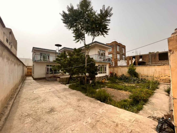Five-room house for sale/mortgage behind the Wazir Akbar Khan Hill
