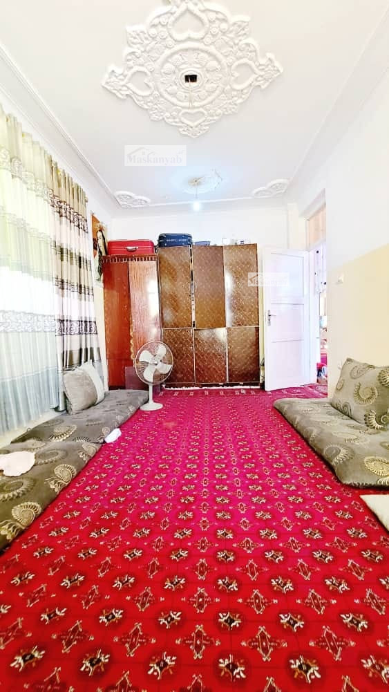 Three-floor, concreted, house for sale behind the new Interior Ministry