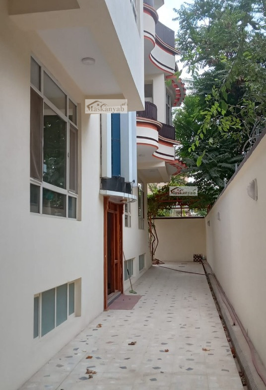 Three-floor house for sale in District 4, Kabul