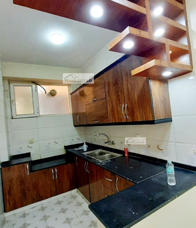 Three-room apartment for mortgage on 5th Street of Taimani Project