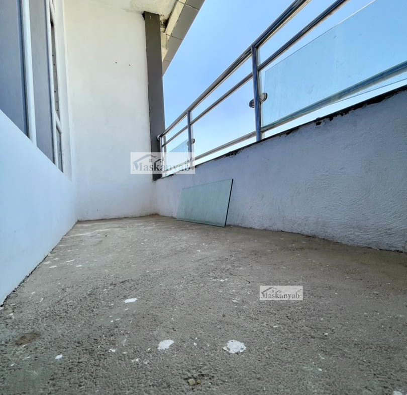 Three-room apartment for rent in Taimani Project