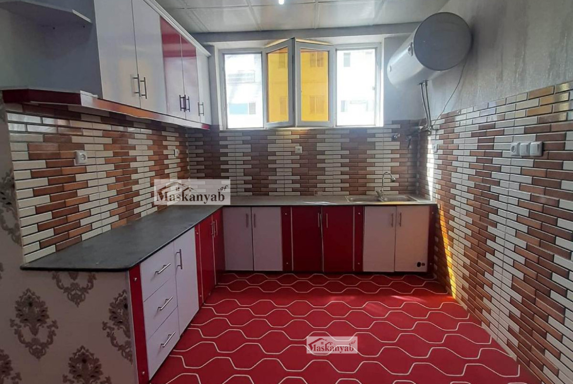 Three-room apartment for sale on Fourth Street of Taimani Project