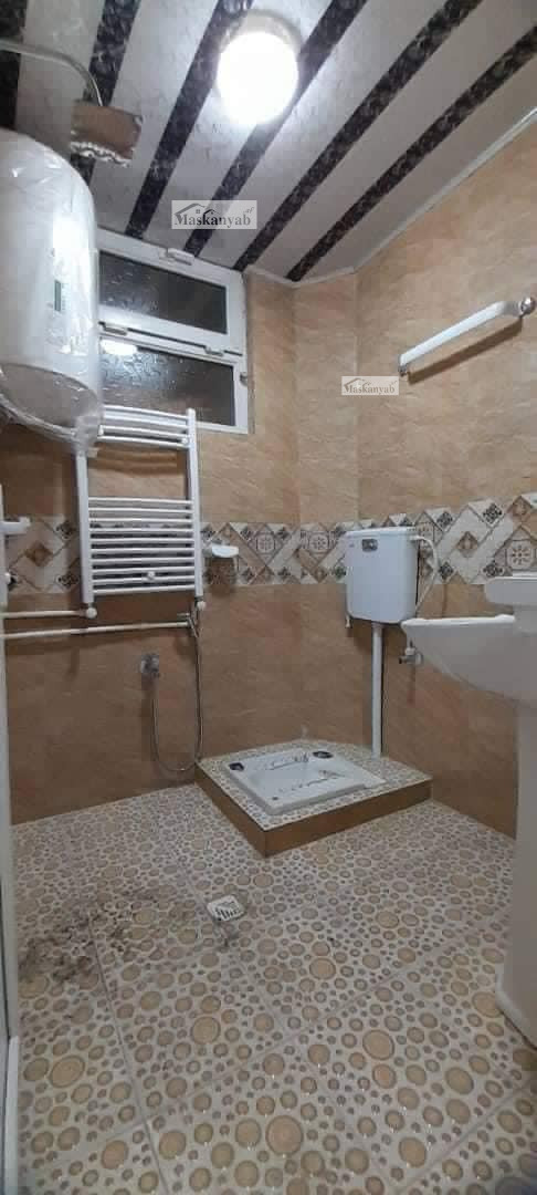 Three-room apartment for sale urgently in Taimani Project