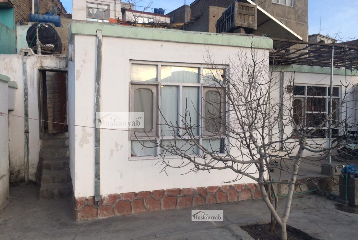 Three-room house for sale in District 8, Kabul