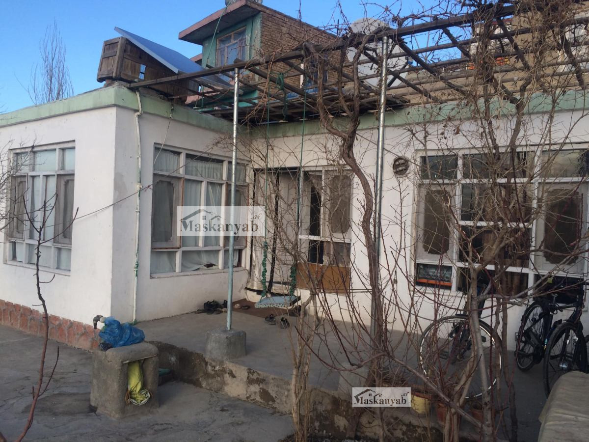 Three-room house for sale in District 8, Kabul