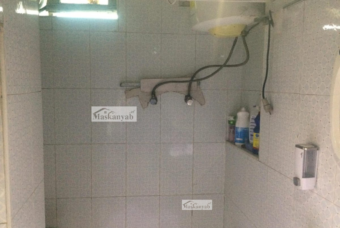 Three-room house for sale in District 8, Kabul