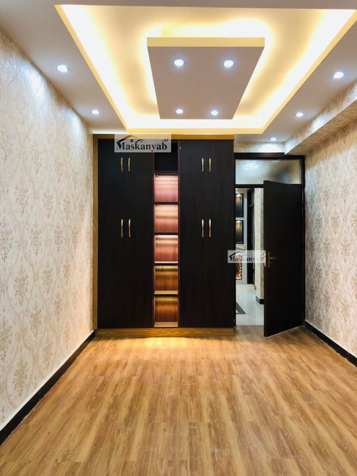 VIP apartment for sale in Kolula Poshta, District 4