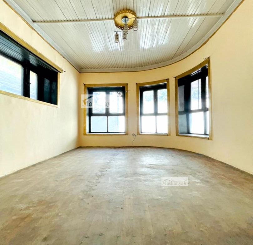 Seven-room house for rent in Shahr-e New, Kabul
