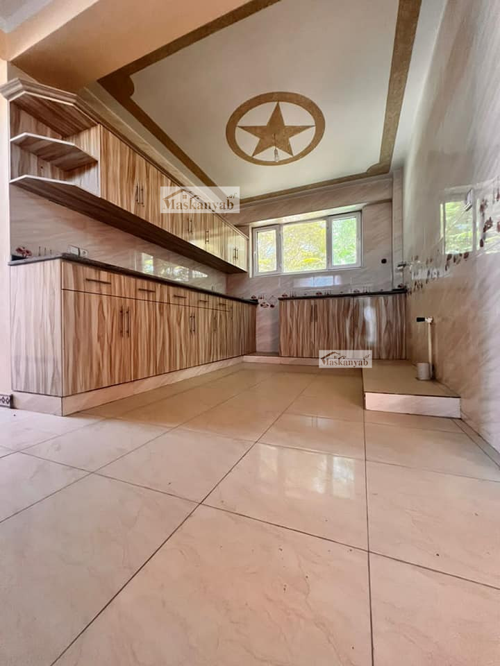 Four-room apartment for rent in Gula-e Qala-e Mosa