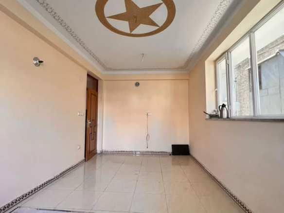 Four-room apartment for rent in Gula-e Qala-e Mosa