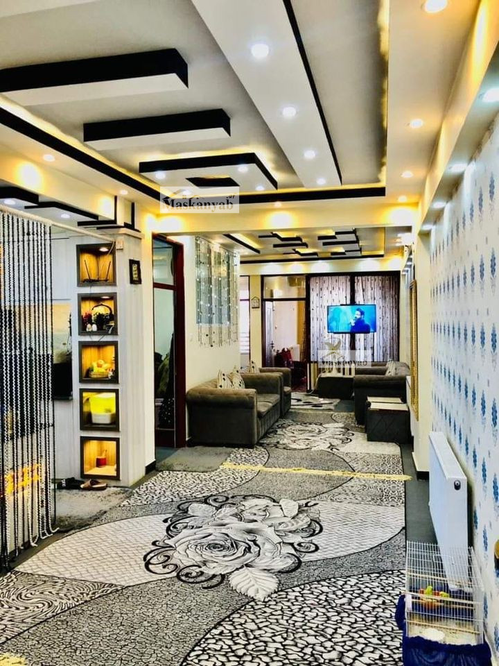 Four-room apartment for sale on Fifth Street of Taimani Project