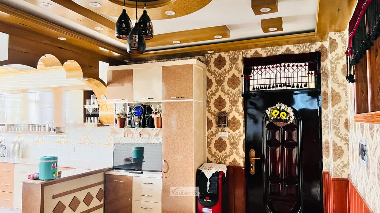 Four-room apartment for sale in Taimani Project, District 4