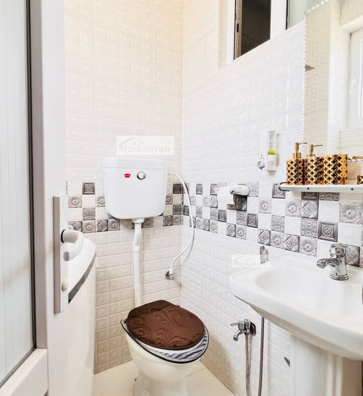 Four-room apartment for sale in Taimani Project, District 4