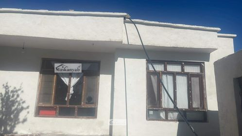Four-room house for sale urgently behind the Azadi Garden, Herat