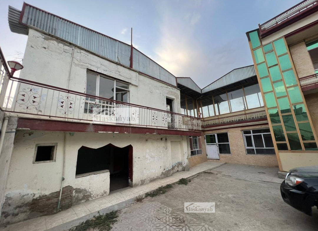 Nine-room house for sale in Chahar Qala-e Chahar Deh, Kabul