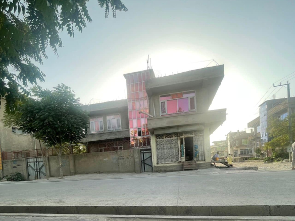 Three-floor house for mortgage in District 15