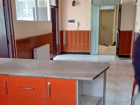 Three-room apartment for sale in Jamal Mina, District 3