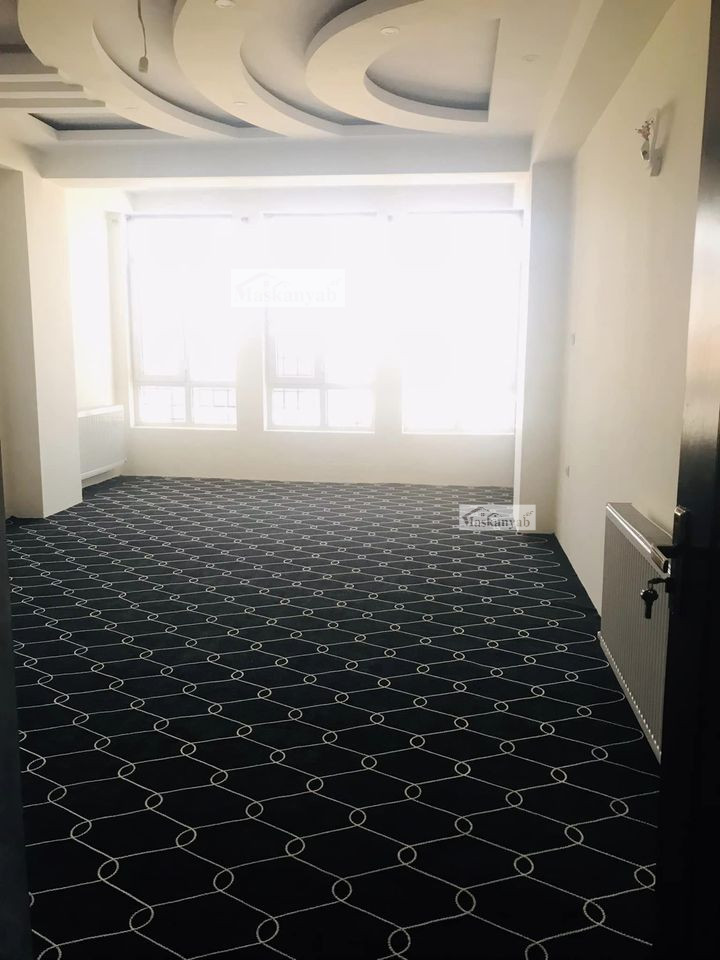 Three-room apartment for sale in Taimani Project