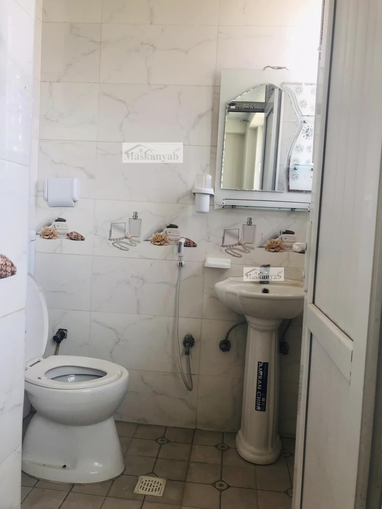 Three-room apartment for sale in Taimani Project