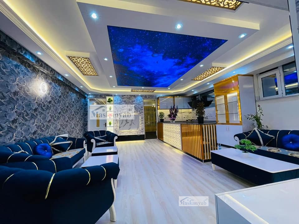 Three-room apartment for sale urgently in Taimani Project