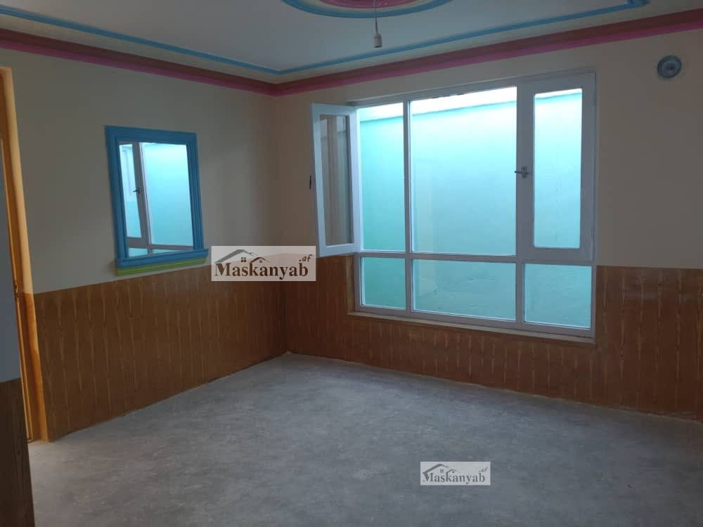 Two-room house for sale in District 13, Barchi