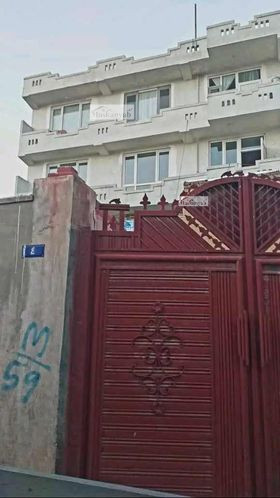 Four-floor house for sale in District 4, Ara Town
