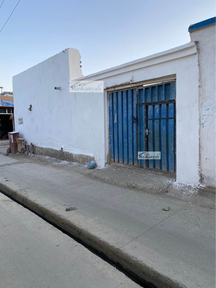 Destructive house for sale at Aqa Ali Shams, District 7