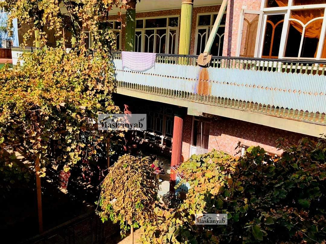 Three-floor house for sale in Haji Rashid Darra