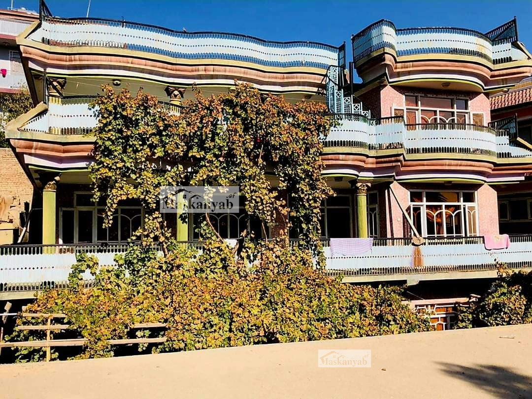 Three-floor house for sale in Haji Rashid Darra