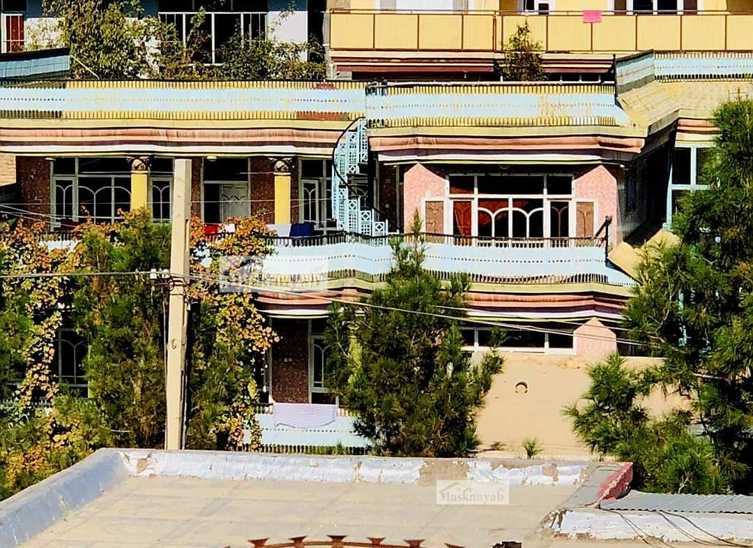 Three-floor house for sale in Haji Rashid Darra