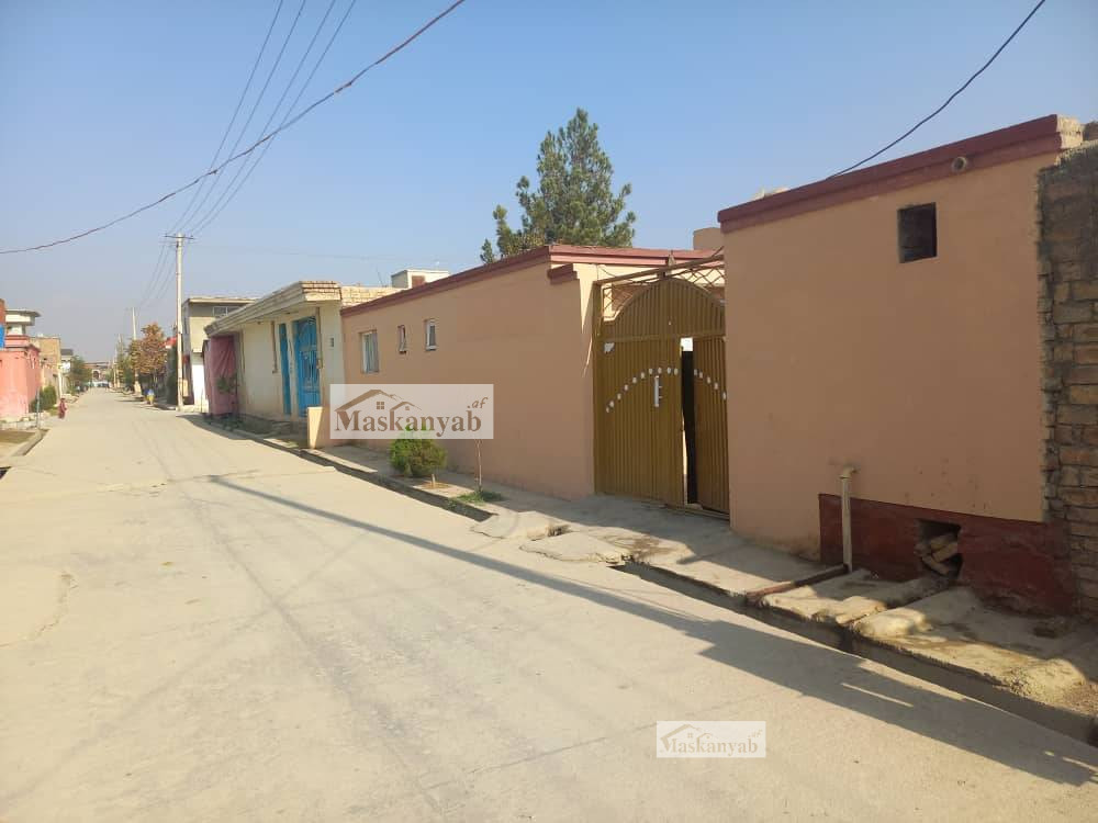 Five-room house for sale in District 8, Kabul