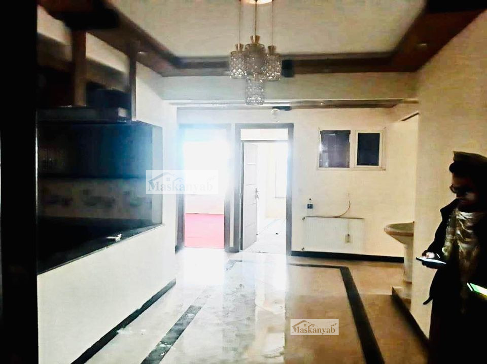 Four-room apartment for rent in Taimani Project