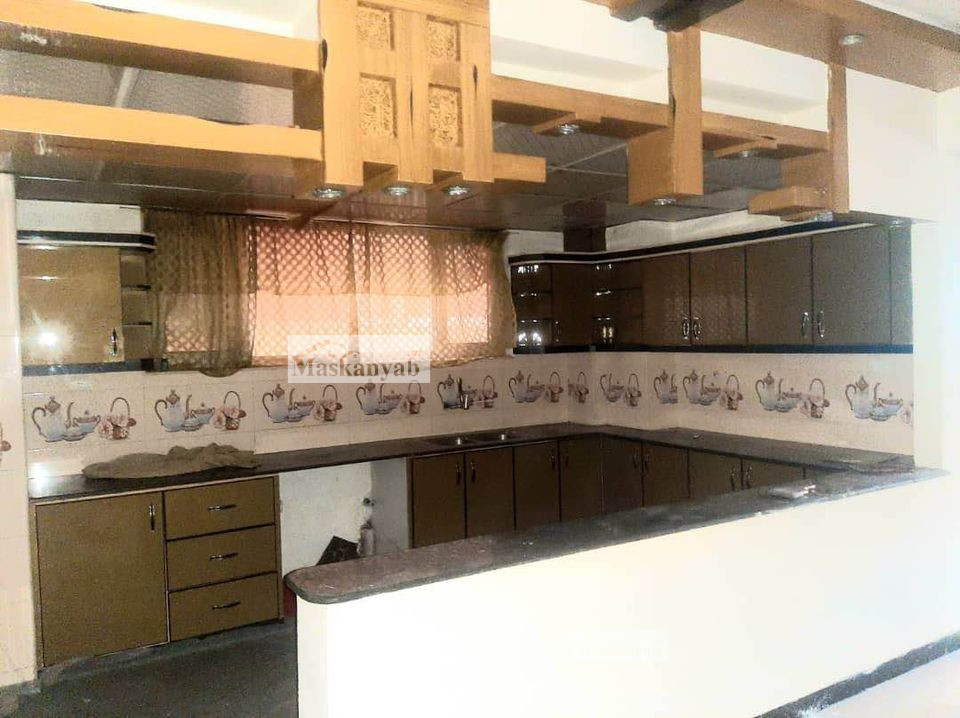Four-room apartment for rent in Taimani Project