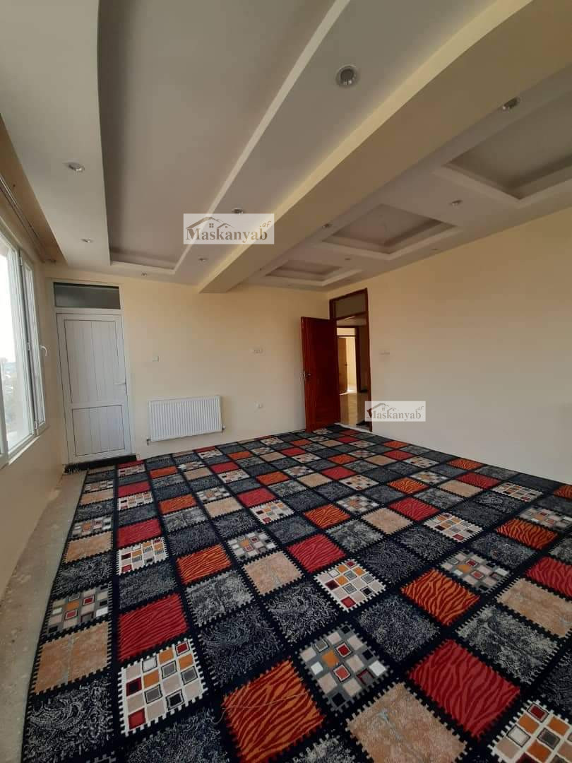 Four-room apartment for sale on 1st Street of Taimani Project