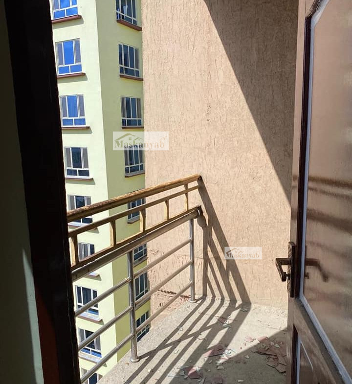 Four-room apartment for sale urgently in Khoshal Khan