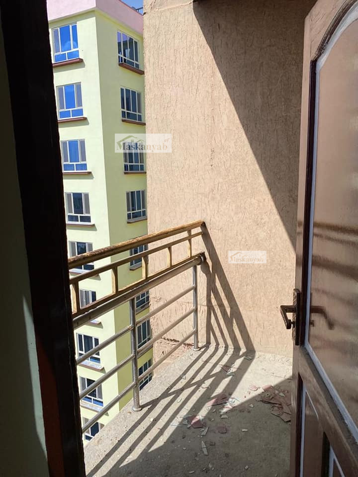 Four-room apartment for sale urgently in Khoshal Khan