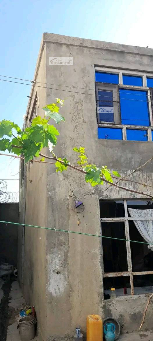 Four-room house for sale in Raes Place, Darul Aman