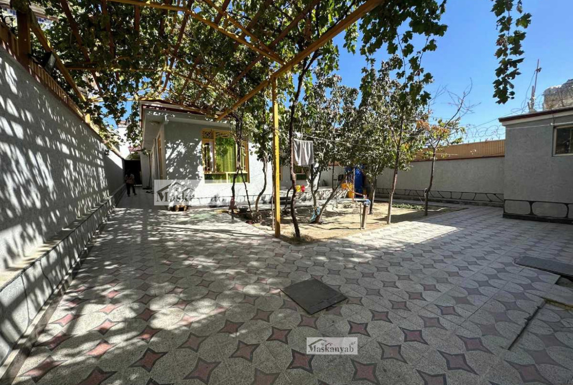 Four-room house for sale urgently at 315, Khair Khana